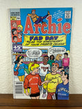 Archie # 353 November 1987 Vintage Comic Book 45th Anniversary College Fad Day
