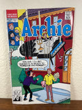 Archie # 395 Vintage Comic Book January 1992 Veronica Spirited Weekend