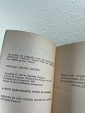 Date with Death by Elizabeth Linington Vintage 1966 Popular Paperback Suspense